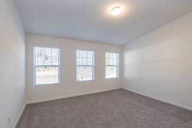Main picture of Poplar Pointe