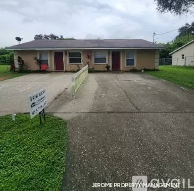 Main picture of 38316 Hampton Ave