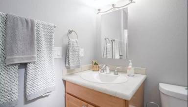Main picture of 4713 61st Ave W