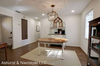 Main picture of 418 Volanta Ave
