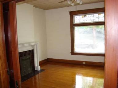 Main picture of 2217 Scott Blvd