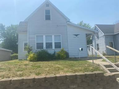 Main picture of 1605 S Union St