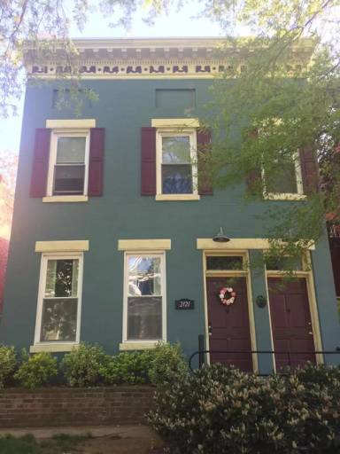 Main picture of 2121 Grove Ave