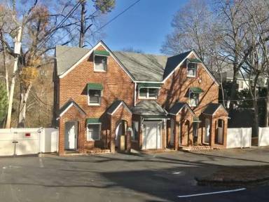 Main picture of 161 Union St S