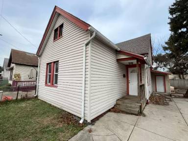 Main picture of 4628 Oakley Ave