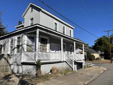 Main picture of 2603 Jefferson St