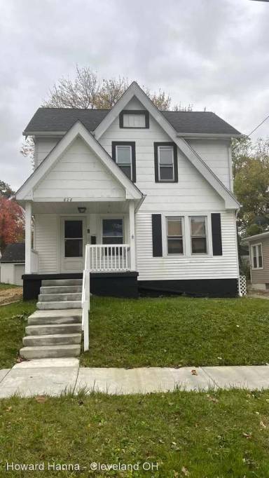 Main picture of 828 Marie Ave