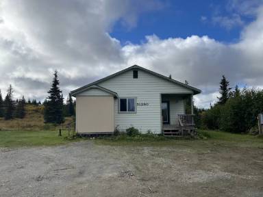 Main picture of 51290 Mossberry Ave