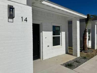 Main picture of 1806 Atrium Place Dr