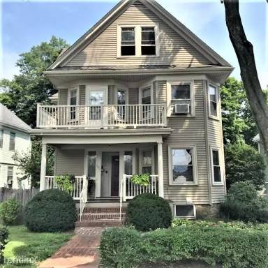 Main picture of 171 Mystic St