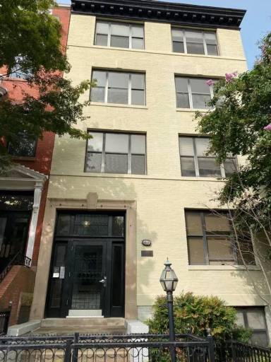 Main picture of 1332 21st St NW