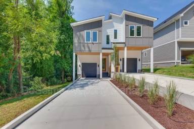 Main picture of 335B McKennell Dr