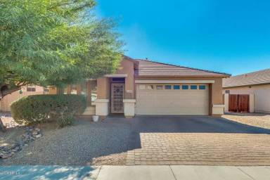 Main picture of 1379 E Kingman Pl