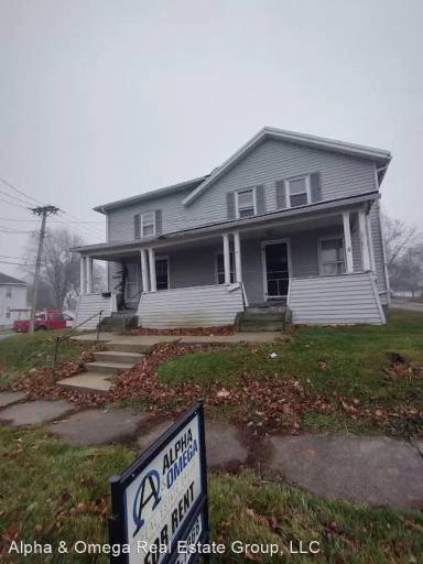 Main picture of 94 E Main St