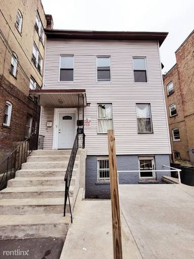 Main picture of 14 Reed St