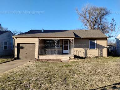 Main picture of 307 E 45th Ct