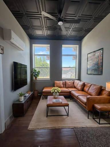 Main picture of 69 Hill St