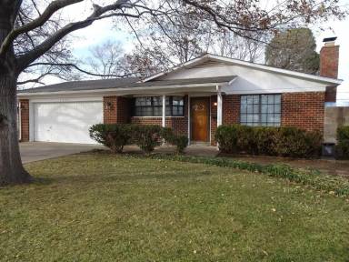 Main picture of 4220 54th St