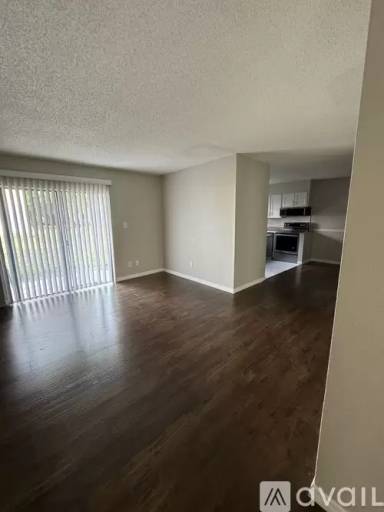 Main picture of 147 Springwood Cir