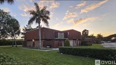 Main picture of 11880 SW 13th Ct
