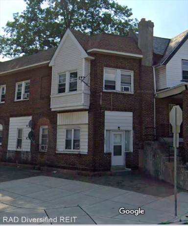 Main picture of 2000 N 61st St