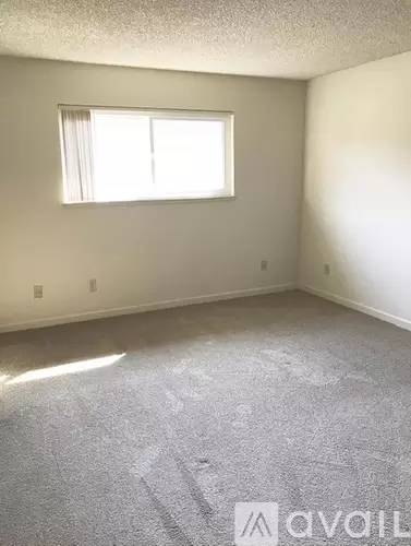 Main picture of 940 Azure St