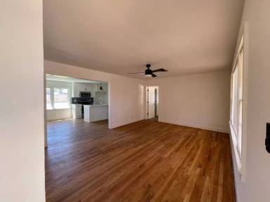 Main picture of 207 N 17th St
