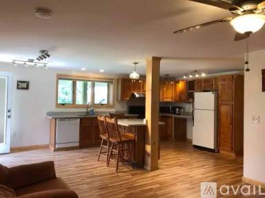 Main picture of 27 Parkman Hill Rd