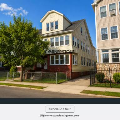 Main picture of 828 S 16th St
