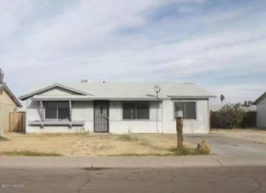 Main picture of 8044 W Meadowbrook Ave