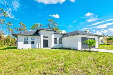 Main picture of 402 NW 7th Ave