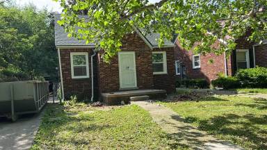 Main picture of 11409 Lakepointe St