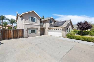 Main picture of 2897 Griffith Ave