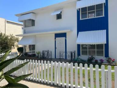 Main picture of 1548 S Beverly Dr