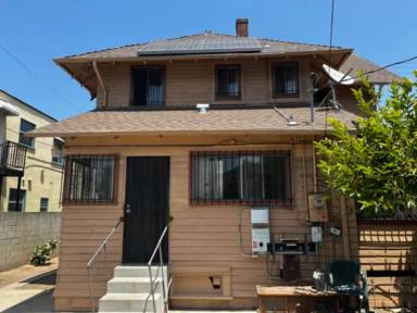 Main picture of 1782 W 22nd St