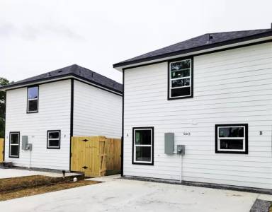 Main picture of 9243 Seeker St