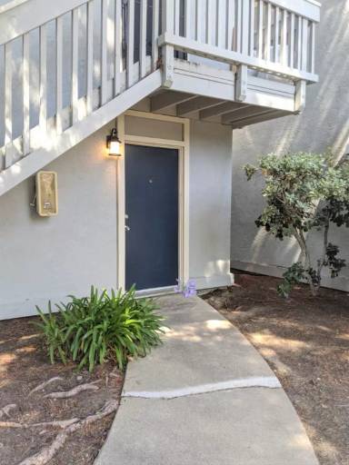 Main picture of 975 Bancroft Rd