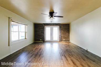 Main picture of 1430 W 14th St