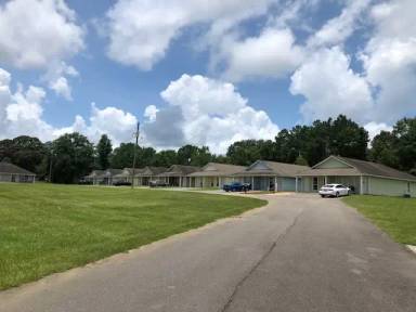 Main picture of Hidden Pointe Drive #09 - 9