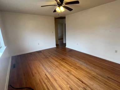 Main picture of 1414 S Boston Pl