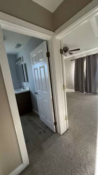Main picture of 1769 Kraft St