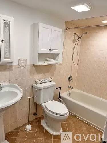 Main picture of 837 Prospect Ave