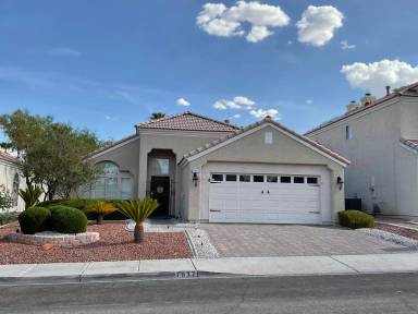 Main picture of 7937 Dover Shores Ave