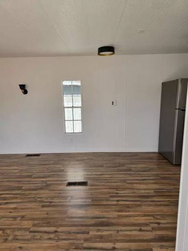 Main picture of 505 El Rio Ct SE
