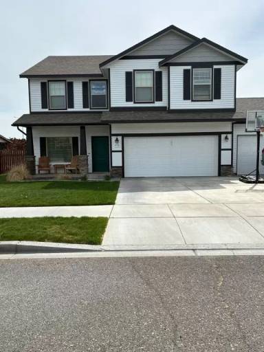 Main picture of 4516 NW Commons Dr