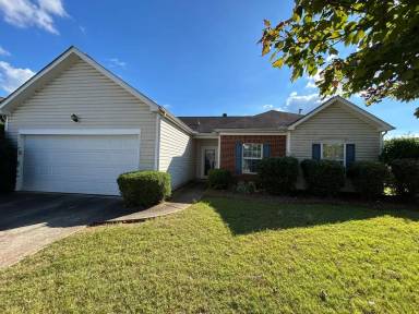Main picture of 3025 New Haven Ln