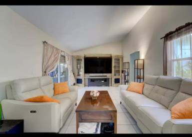 Main picture of 10362 Oliver Ln