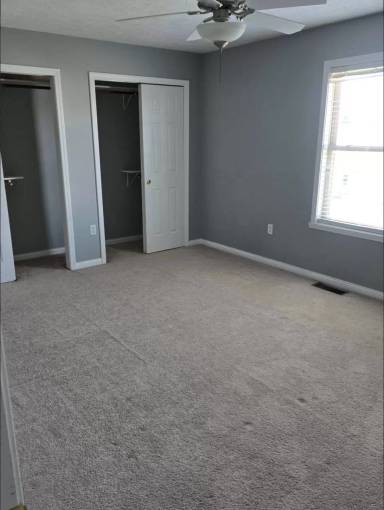 Main picture of 223 Luke Ct
