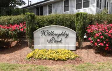 Main picture of 101 W Victoria Ct