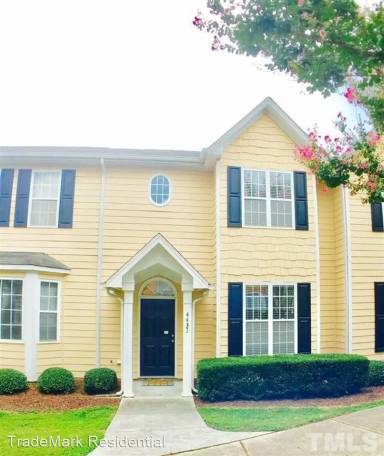 Main picture of 4437 Moss Garden Path